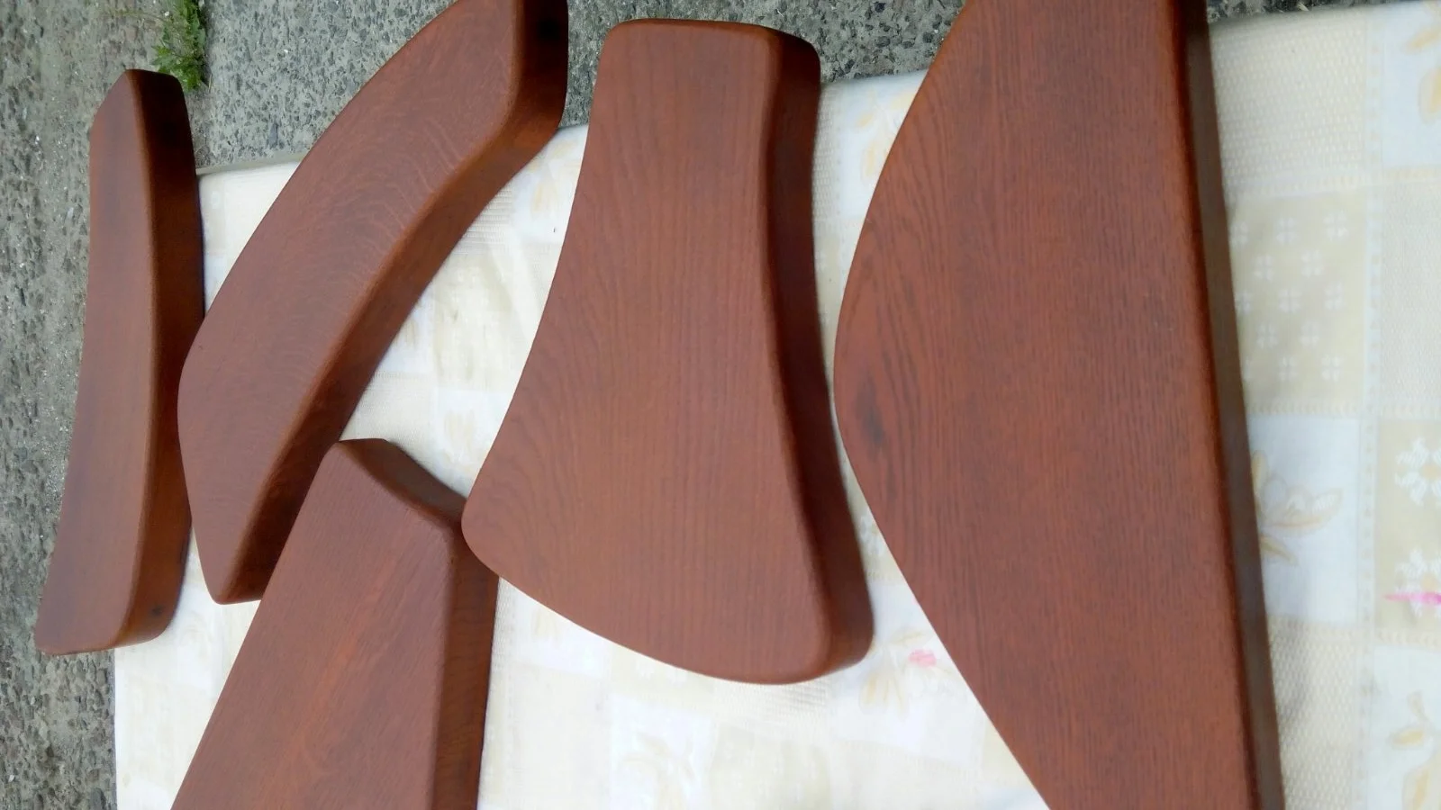 Оптове фарбування та лакування столярних виробів